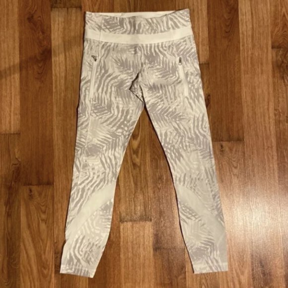 Lululemon Leggings, 25”, White Palm Print, Zipper Pockets, Mesh Stripe - Picture 2 of 6